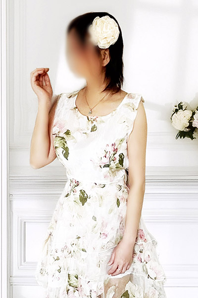 :朝香　友美